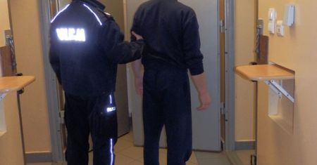 Mężczyźnie postawiono zarzuty. Odpowie za usiłowanie zabójstwa