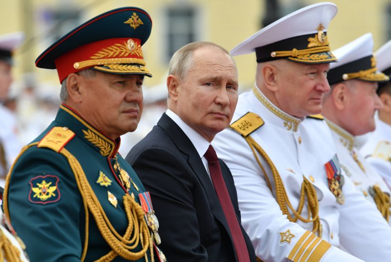 Putin wydaje na wojnę 900 mln dolarów dziennie. Czy Rosja to udźwignie?