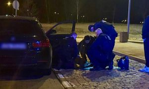 Policjanci uratowali życie 26-latka. Jechał na przeszczep
