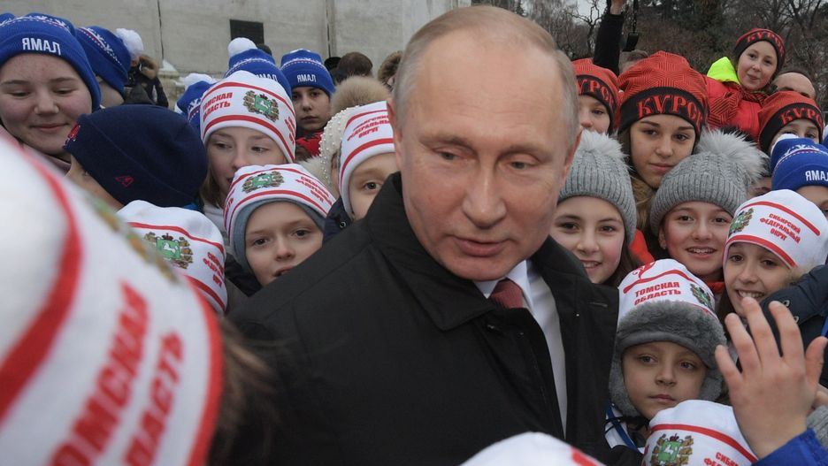 Za to ścigają Putina. "Traktuje je jak łupy wojenne"