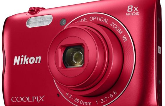 Nikon: nowe aparaty Coolpix z aplikacją SnapBridge od 699 zł do 2099 zł (wideo)