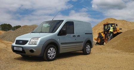 Ford Transit Connect – drobna usterka, spora akcja serwisowa