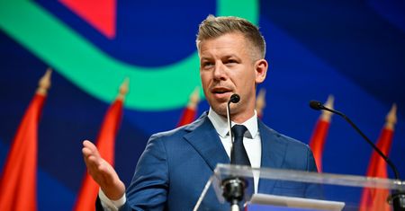 Magyar: oligarchowie Orbana uciekają z kraju. "Dziesiątki miliardów forintów"