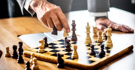 Warcaby z Polski podbiły rynek gier mobilnych. Czas na naukę gry w szachy