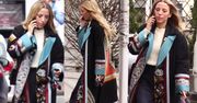 Ewa Chodakowska niczym gejsza spaceruje w kwiecistym kimonie