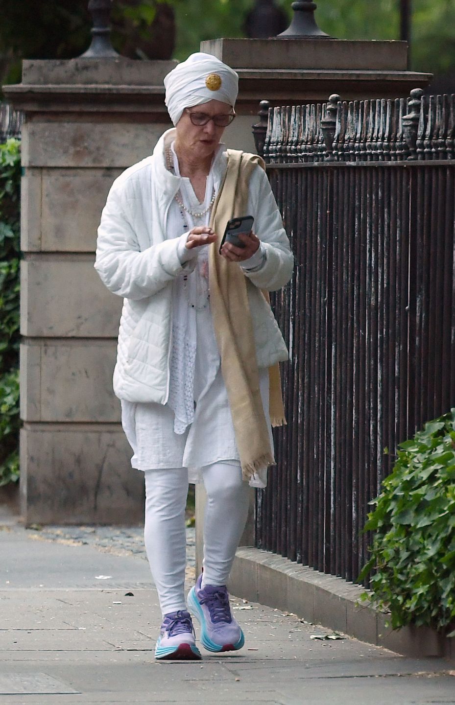 Leonardo DiCaprio na kolacji z rodzicami i Gigi Hadid