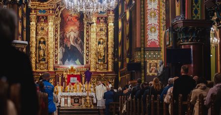 Orgia i śmierć trzech osób. Wierni mają dość: "Trzeba ich usunąć"