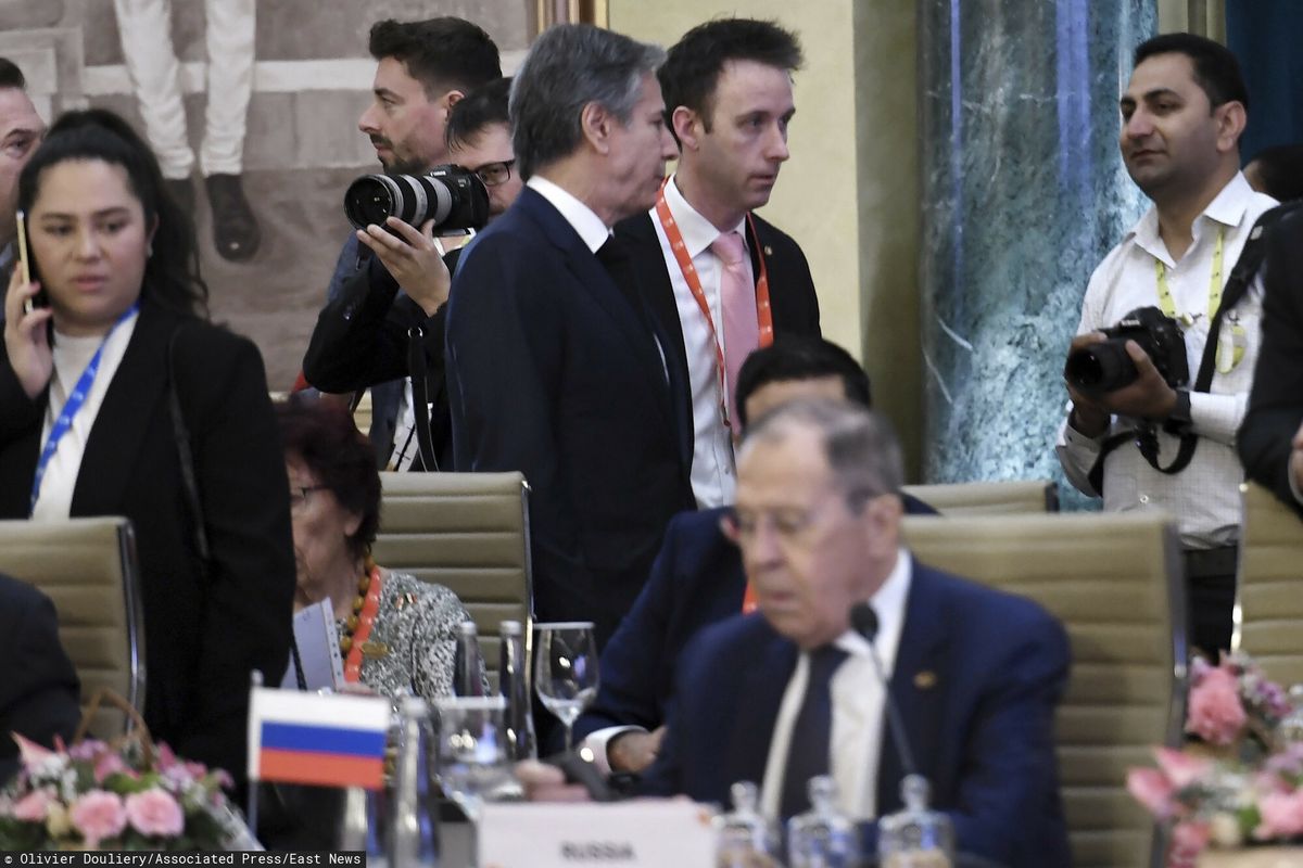 Antony Blinken i Siergiej Ławrow w czasie szczytu G20