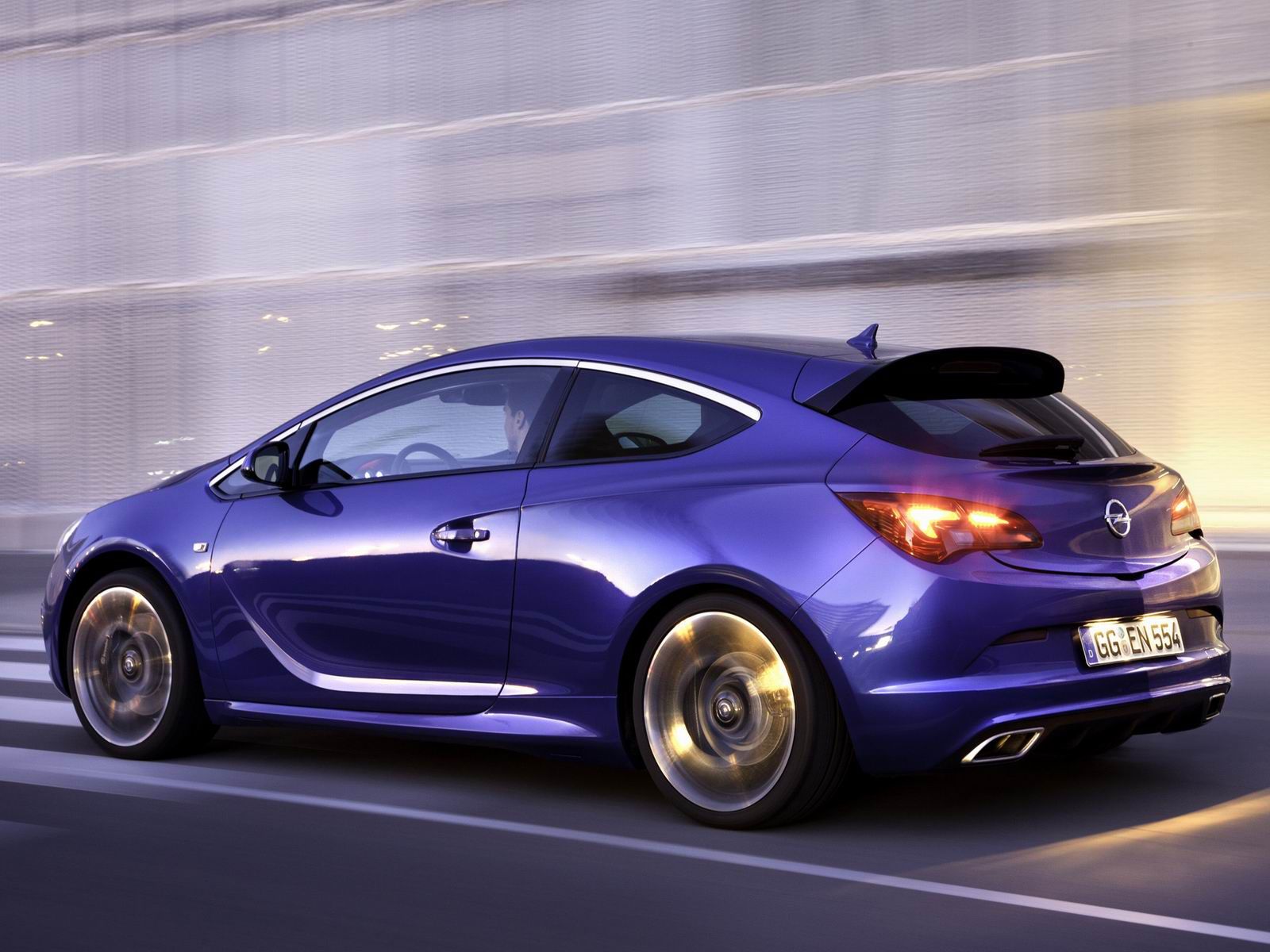 Opel Astra OPC