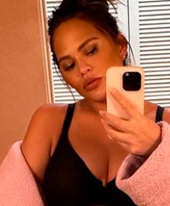 Chrissy Teigen dopiero co została mamą. Pokazuje całą prawdę o połogu