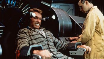 Oscarowy film z Arnoldem Schwarzennegerem już w czwartek. KLASYKA science-fiction