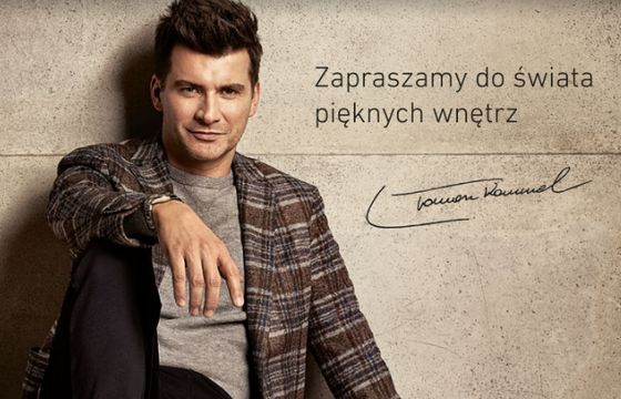Tomasz Kammel reklamuje Swiss Krono za zgodą Telewizji Polskiej, pozostaje w „Pytaniu na śniadanie” i „Kocham Cię, Polsko”