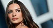 Trudno oderwać od niej wzrok. Emily Ratajkowski jak grecka bogini