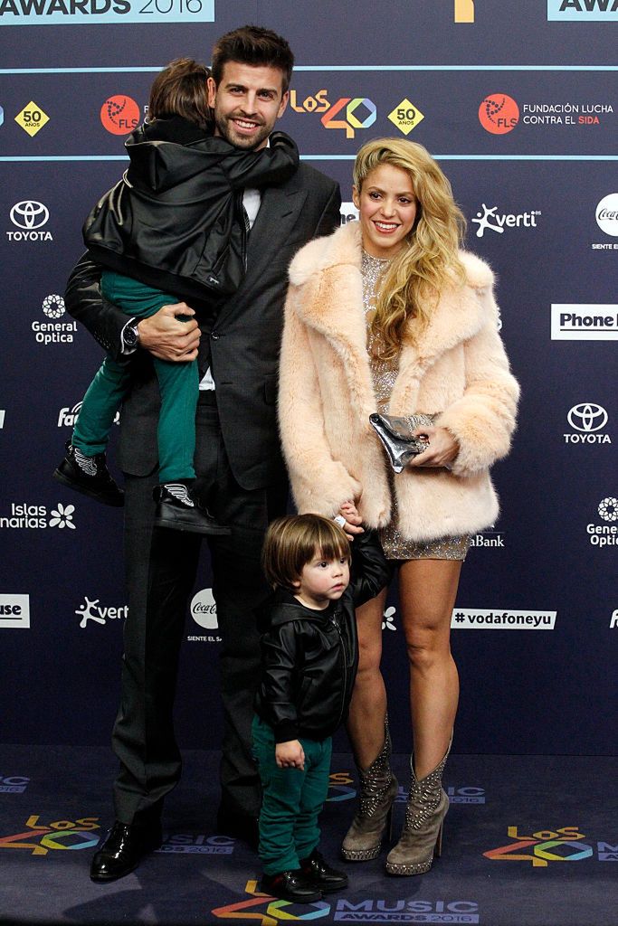 Shakira i Pique z dziećmi