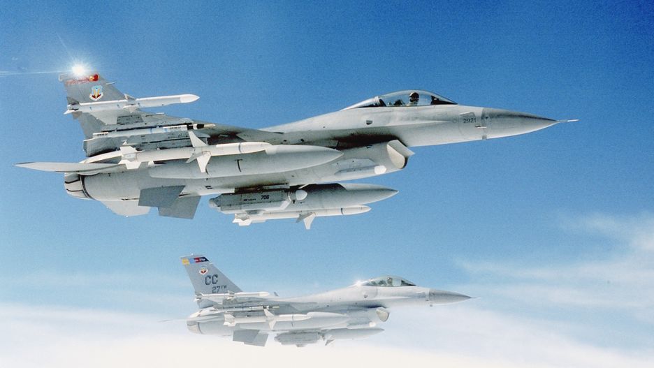 Two General Dynamics F-16 Falcons in flight
These F-16 Falcons are heading for a Red Flag exercise in Nevada, USA.  Red Flag is a realistic combat exercise comprising of the US Air Force and allies.
Stocktrek