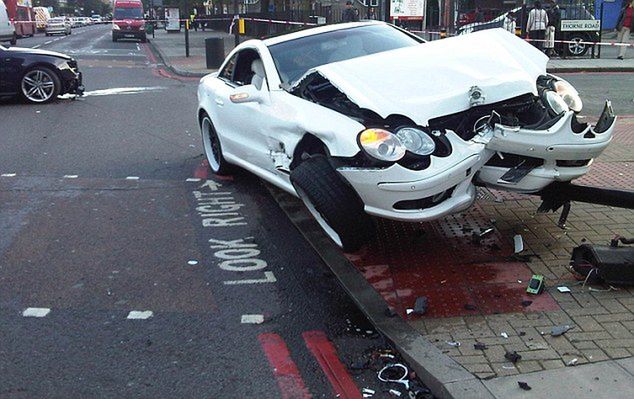 Mercedes SL Davida Haye (fot. dailymail.co.uk)