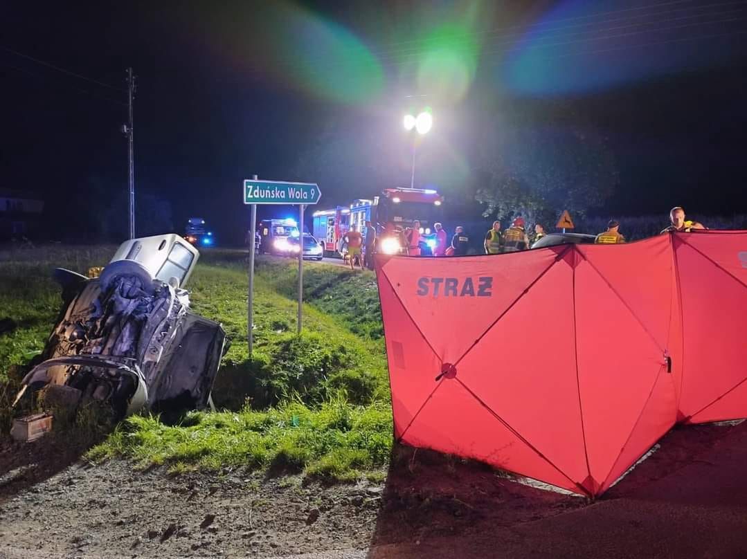 Śmiertelny wypadek. Dwie osoby nie żyją, siedem rannych