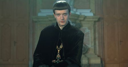 Chłop na Księżycu i inne absurdy. Oceniamy trzeci sezon "1670"
