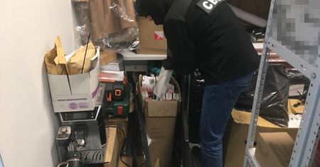 Ogromna fabryka nielegalnych papierosów zlikwidowana. Wspólna akcja Polaków, Czechów i Europolu