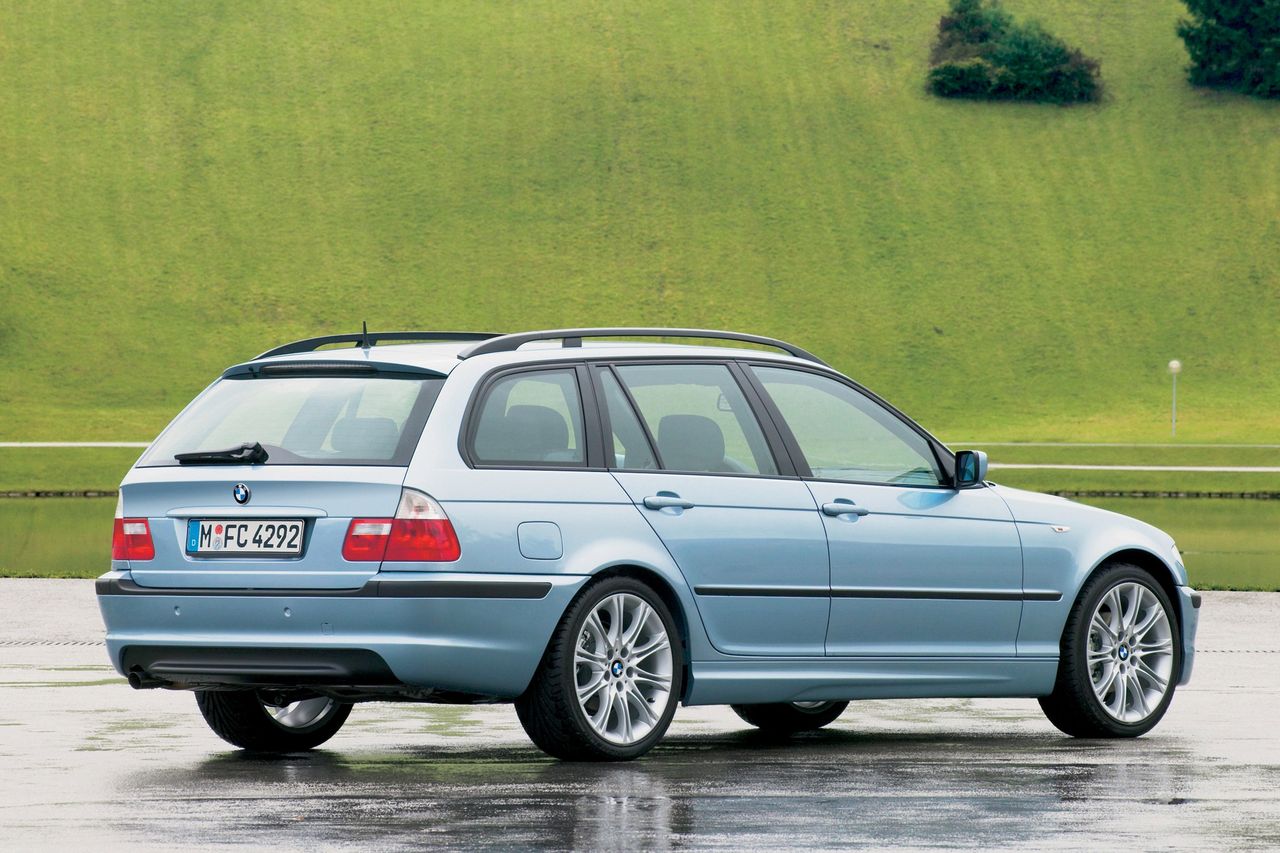 BMW Serii 3 (E46) to jeden z tych samochodów, w których wersja kombi jest równie atrakcyjna jak sedan.