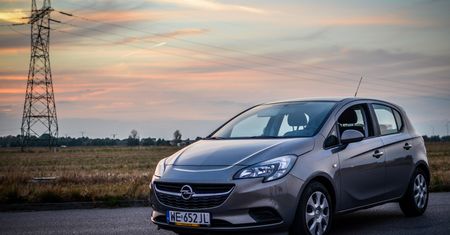Małym miejskim autem… w trasę! Test Opla Corsy w drodze do Gliwic