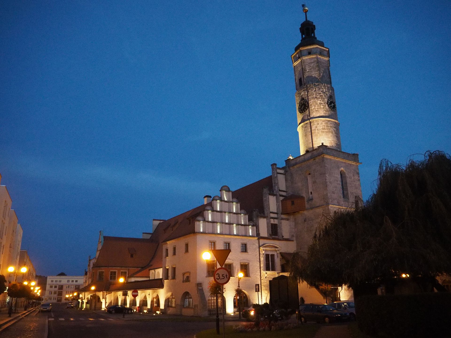 Nowy bezlusterkowiec do 2000 zł - na które aparaty warto zwrócić uwagę? 25