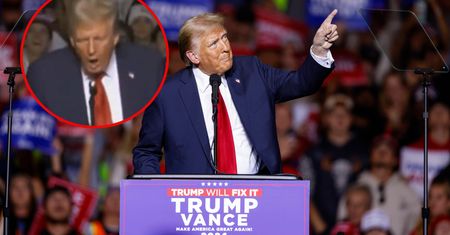 Trump się nie hamował. Kuriozalne zachowanie w trakcie wiecu