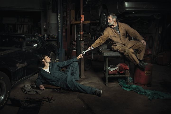 Zobacz jak mechanicy odtworzyli ikoniczne obrazy w fotografiach Freddy’ego Fabrisa 3