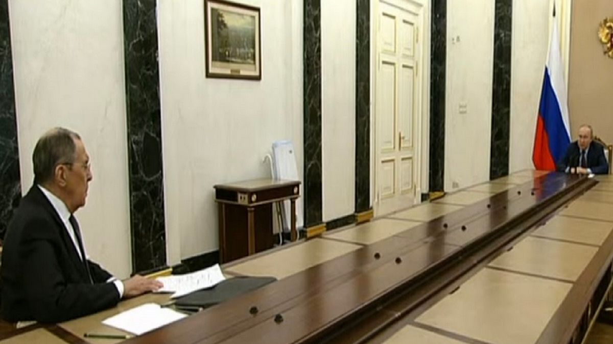 Władimir Putin spotkał się z ministrem spraw zagranicznych Siergiejem Ławrowem