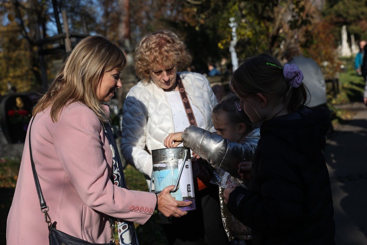 Kraków: Rekordowy wynik kwesty na cmentarzu Rakowickim