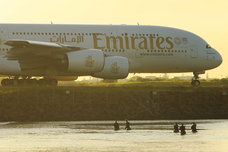 Emirates zwalniają pracowników.