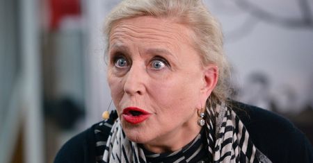 Krystyna Janda wyznaje, że BAŁA SIĘ CHODZIĆ ULICAMI po aferze szczepionkowej: "Nagle się okazało, że jesteśmy jakimiś POTWORAMI"