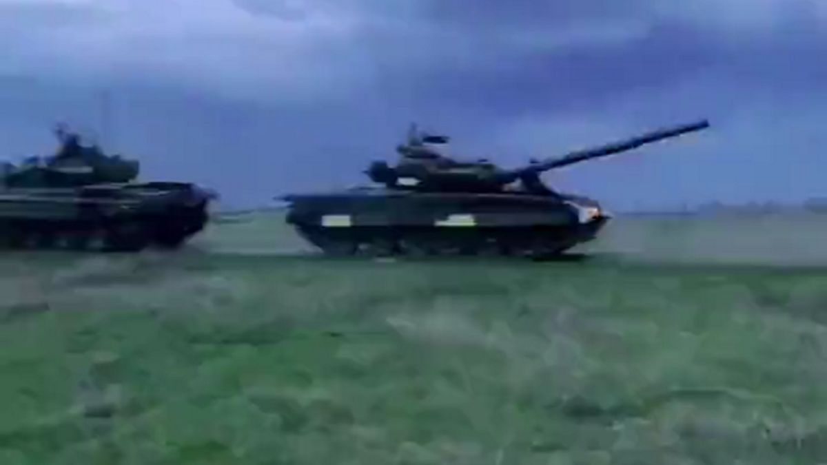 Ukraiński czołg holujący rosyjski T-90