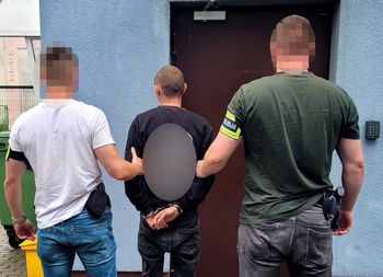 Tuchola: Tymczasowy areszt dla 37-latka za ugodzenie nożem nieznajomego