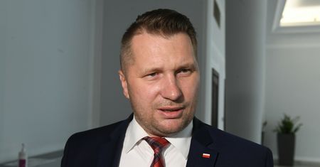Minister Czarnek priorytetowo traktuje jeden przedmiot. Mowa o wychowaniu do życia w rodzinie
