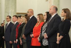 Dwutygodniowy rząd (upokorzenia) kobiet [OPINIA]