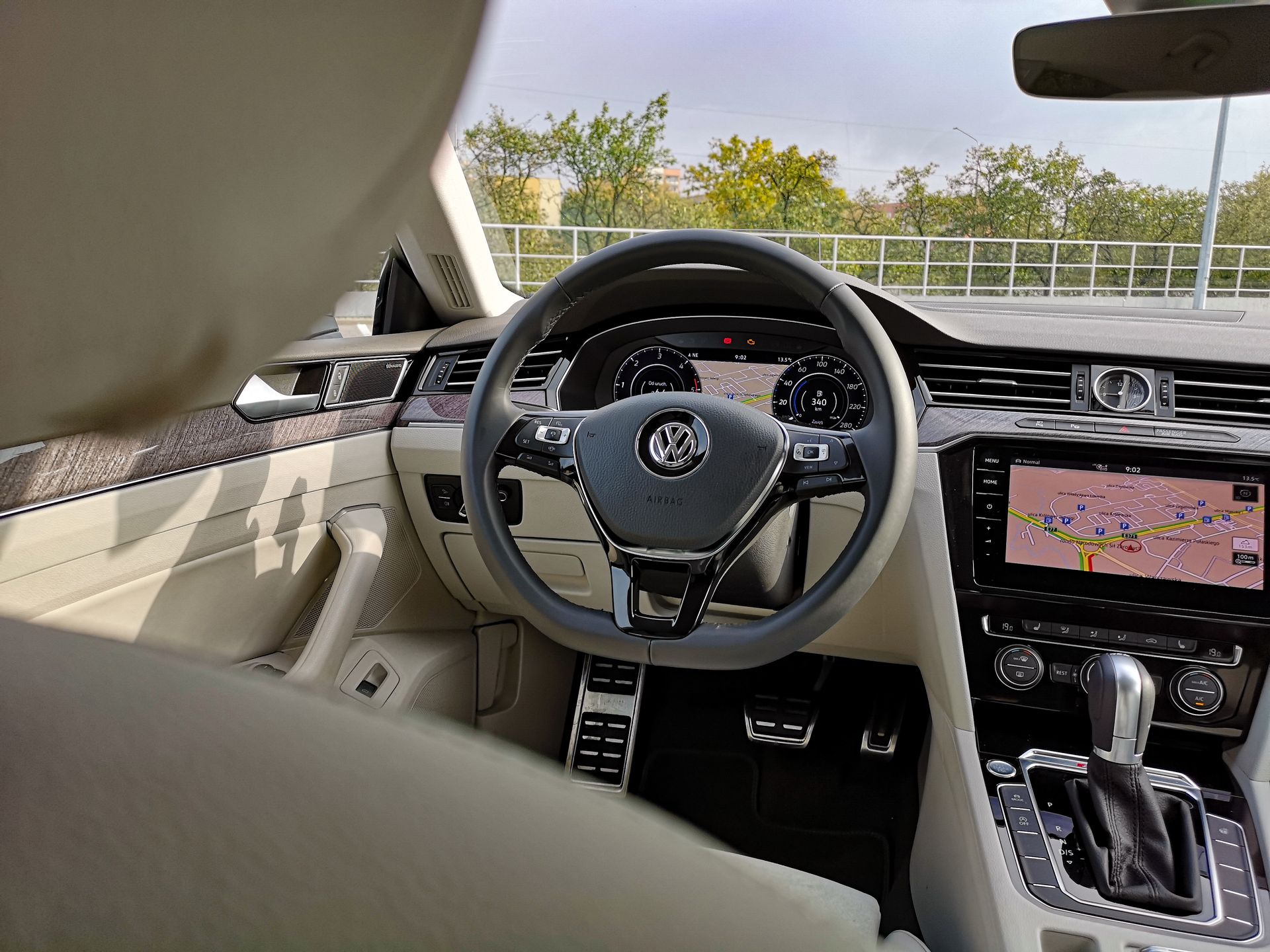 Volkswagen Arteon: kamery 360 stopni z 3D i system dźwięku Dynaudio 29
