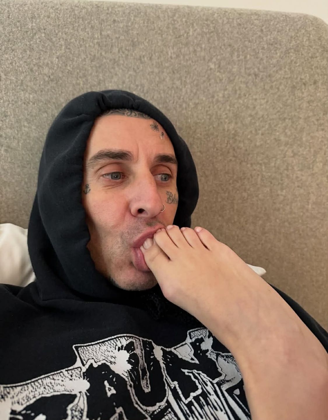 Travis Barker i stopa Kourtney Kardashian