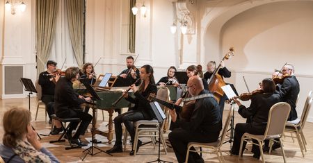 Toruńska Orkiestra Symfoniczna zaprasza na letnie koncerty. Muzyki można posłuchać za darmo