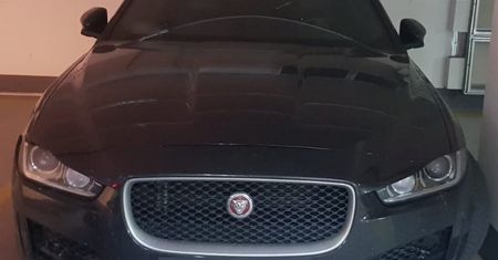 Warszawa. Przywłaszczył jaguara wartego 100 tys. zł