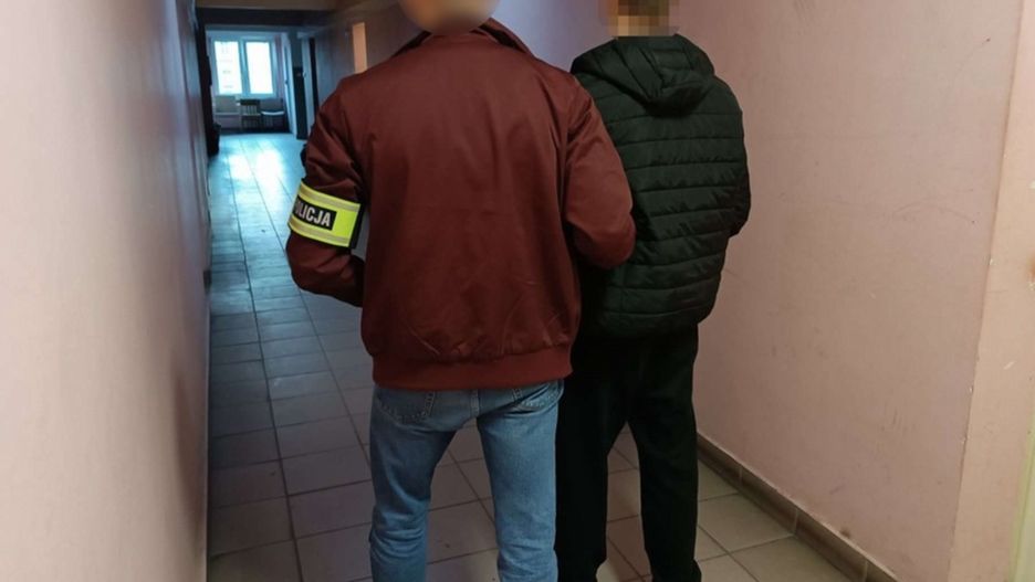 Grupa nastolatków, podejrzanych o podpalenie flagi Izraela, zatrzymana.