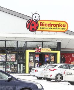 Nowy system na parkingach Biedronki. Oto na czym polega