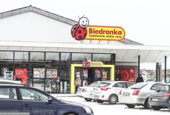 Nowy system na parkingach Biedronki. Oto na czym polega