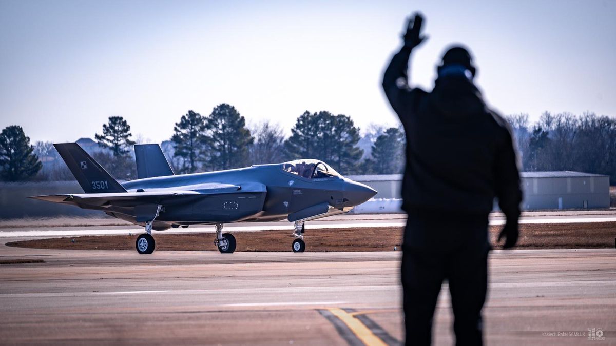 Polski pilot ukończył kurs instruktorski na myśliwcu F-35