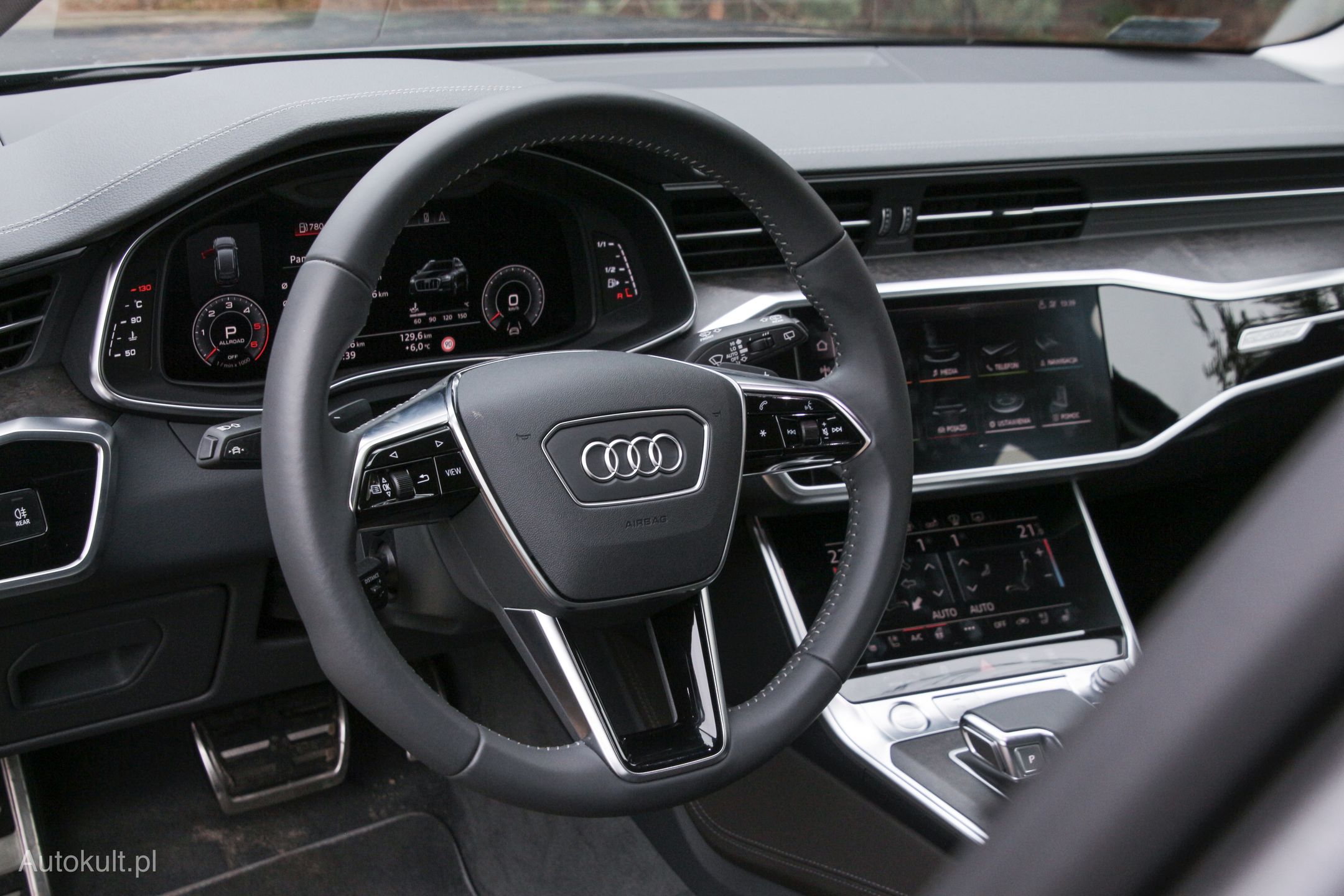 Wnętrze A6 Allroad jest zdecydowanie luksusowe