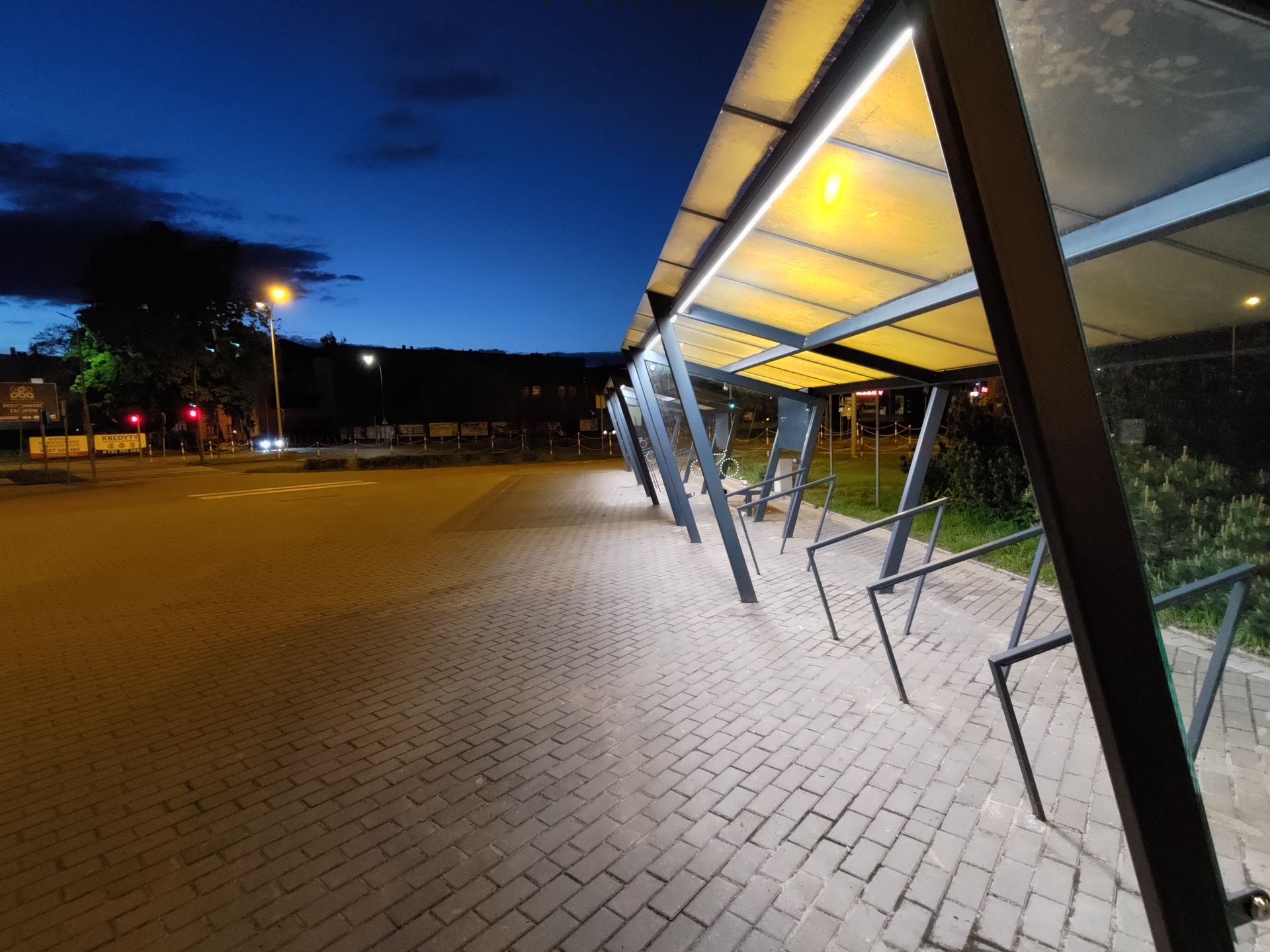 Smartfon inny niż (prawie) wszystkie. ASUS Zenfone 8 Flip: test 57