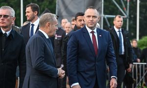 "Kawa na ławę i jedziemy". Tusk zwraca się do Nawrockiego ws. SAFE 0 proc.