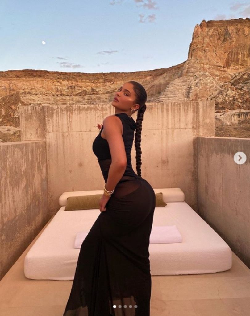 Kylie Jenner skrytykowana za promowanie jedynie znanych marek 