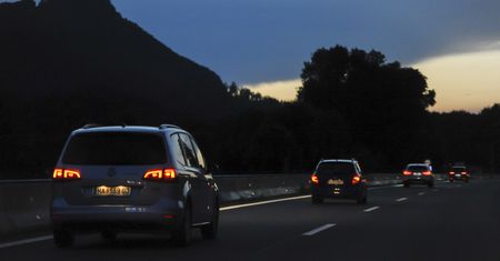 Nietrzeźwy Polak spacerował autostradą w Bawarii. Chciał wrócić do kraju