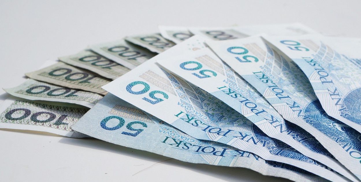 Mało znany dodatek od ZUS. Od marca 654 zł co miesiąc